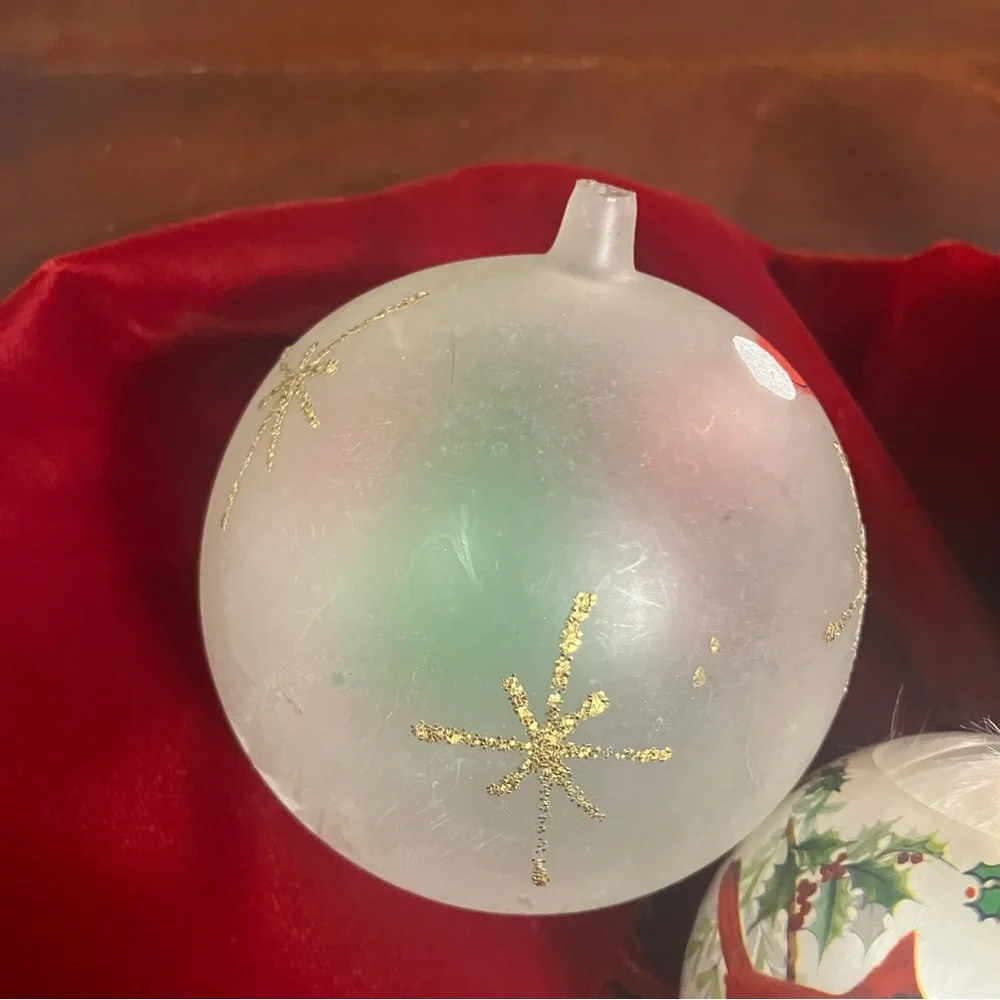 Lot of 3 Vintage / Modern Christmas Ball Ornaments Satin, Glass, 1992 Patricia